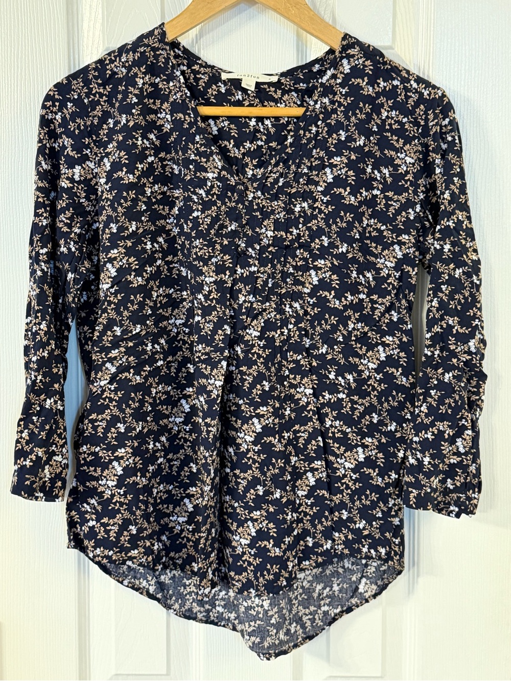 Fun2Fun Navy Blue Floral Blouse Small Pintuck Button Front Boho Top